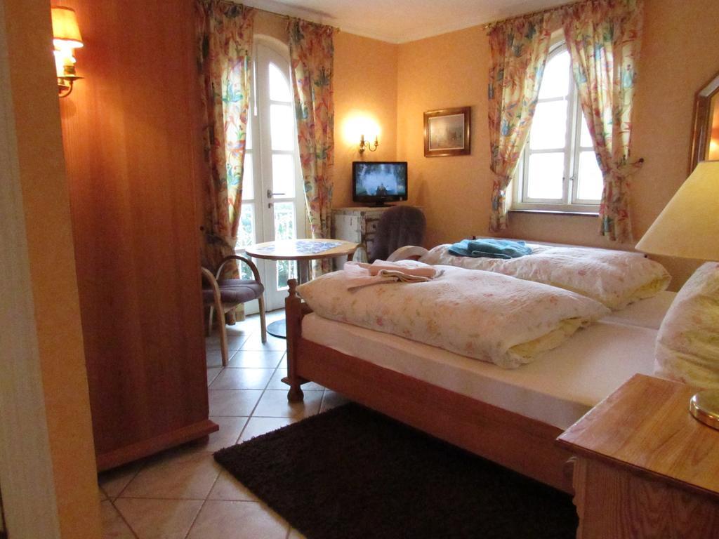 Nordsee "Haus Luttenblick" Whg.: Meeresrauschen Appartement Wyk auf Föhr Buitenkant foto